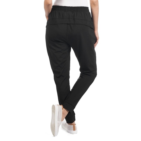Coco + Carmen Gabrielle Jogger Pant | Black | XXL - Picture 3 of 7
